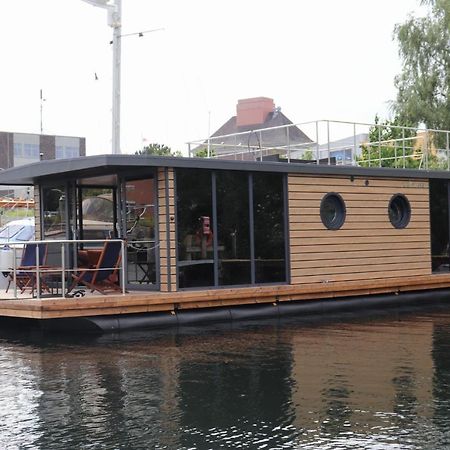 Hausboot Lina In Flensburg 호텔 외부 사진